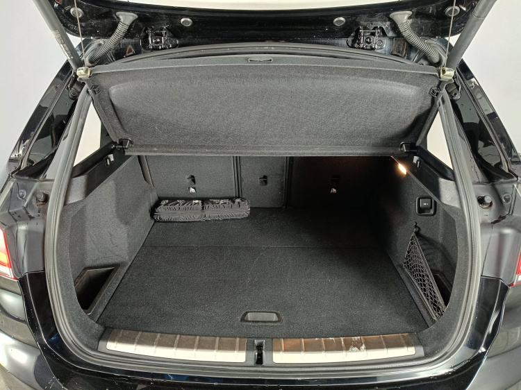14 - BMW X1 X1 sdrive18d xLine auto