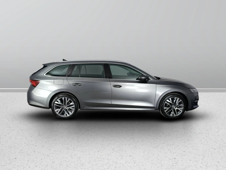 3 - Skoda Octavia Octavia Wagon 1.5 tsi mhev Style 115cv dsg