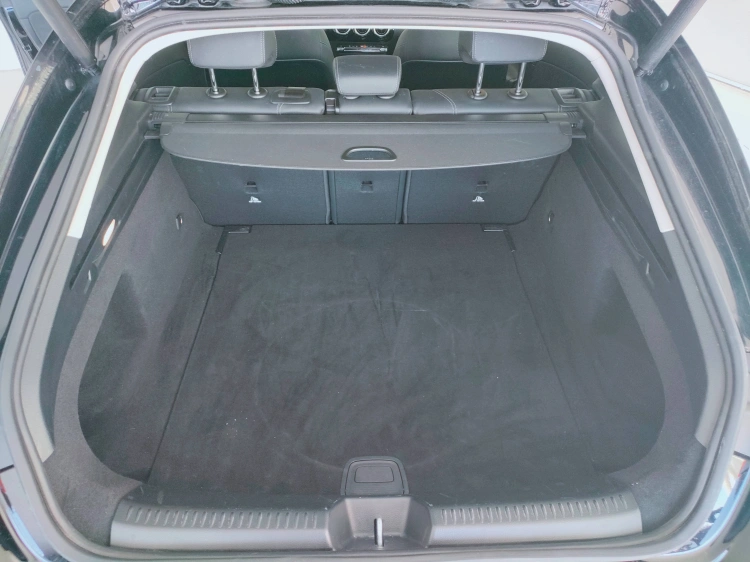 5 - Mercedes-Benz CLA Shooting Brake 180 d Advanced auto