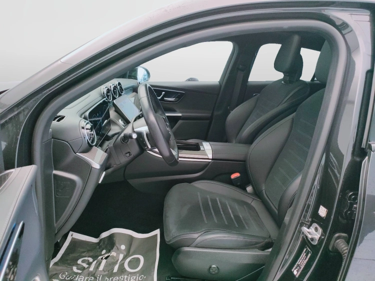 13 - Mercedes-Benz GLC 300 de phev AMG Line Premium Plus 4matic auto