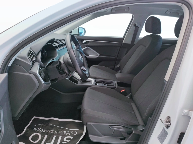 13 - Audi Q3 Q3 35 2.0 tdi Business s-tronic