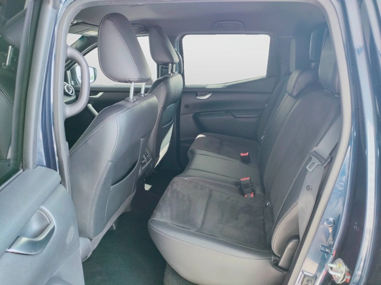 15 - Mercedes-Benz Classe X 250 d Progressive 4matic auto