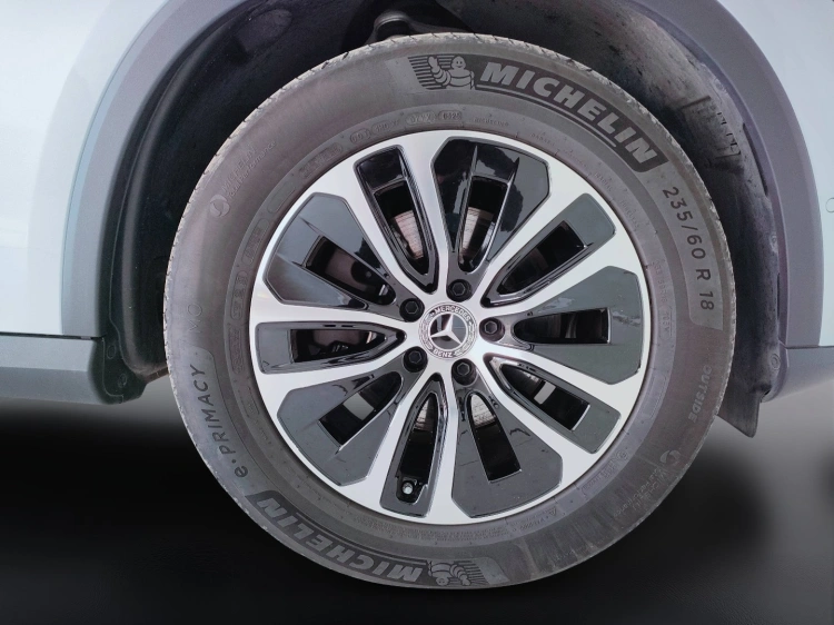 8 - Mercedes-Benz GLC 200 d Advanced 4matic auto