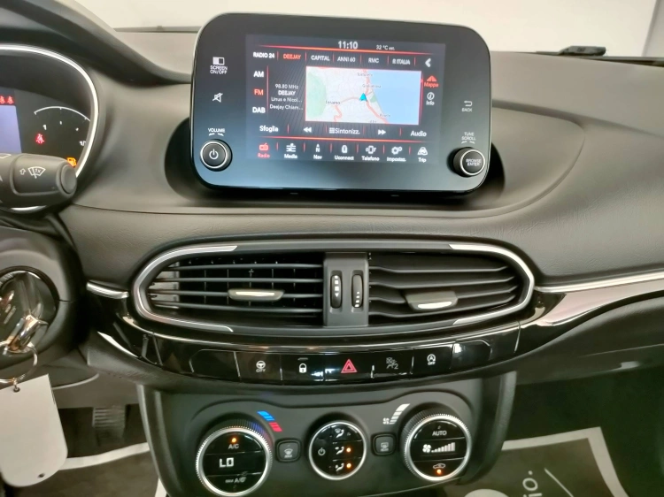 11 - Fiat Tipo Tipo 5p 1.3 mjt Business s&s 95cv