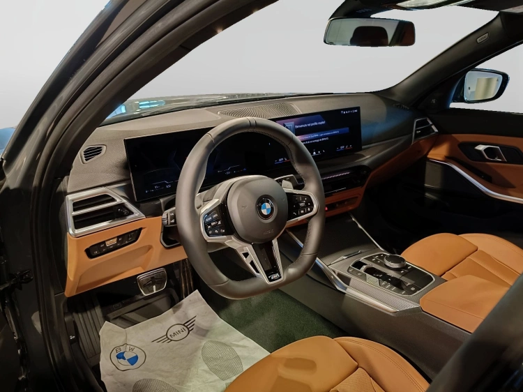 5 - BMW Serie 3 BMW 318d Berlina