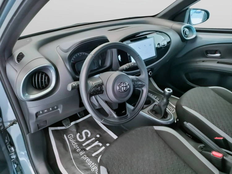 14 - Toyota Aygo X Aygo X 1.0 Trend 72cv