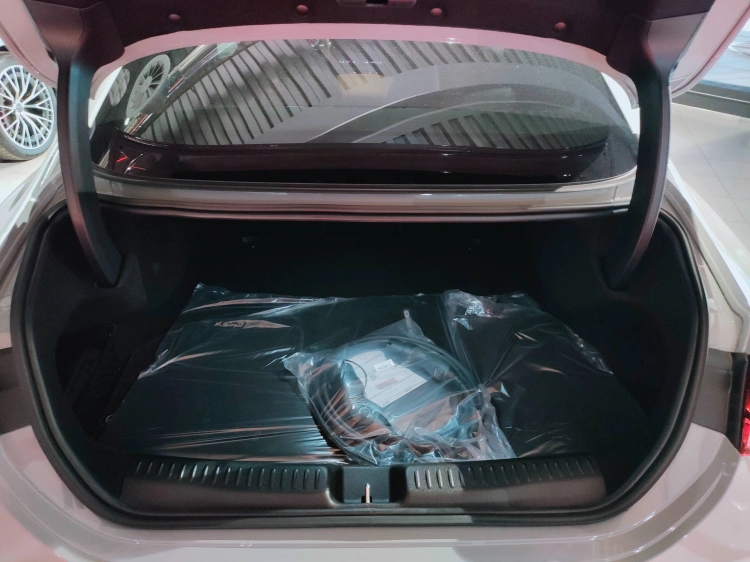 11 - Mercedes-Benz CLA 250+ con tecnologia EQ