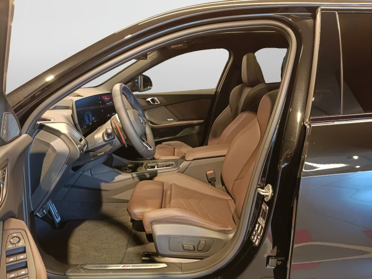 6 - BMW Serie 1 BMW M135 xDrive