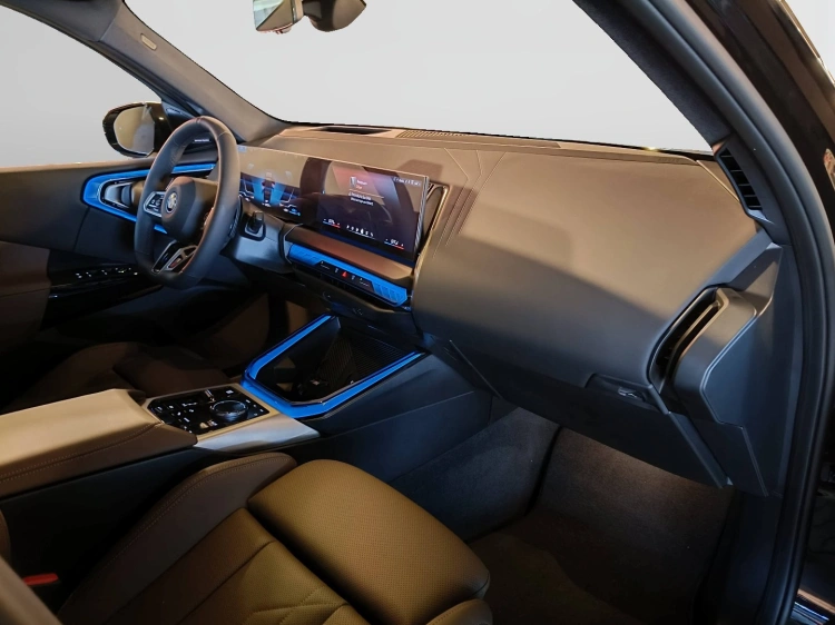 8 - BMW X3 BMW X3 30e xDrive
