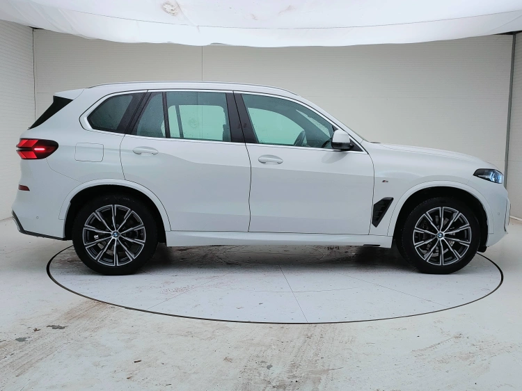7 - BMW X5 X5 xdrive30d MSport auto