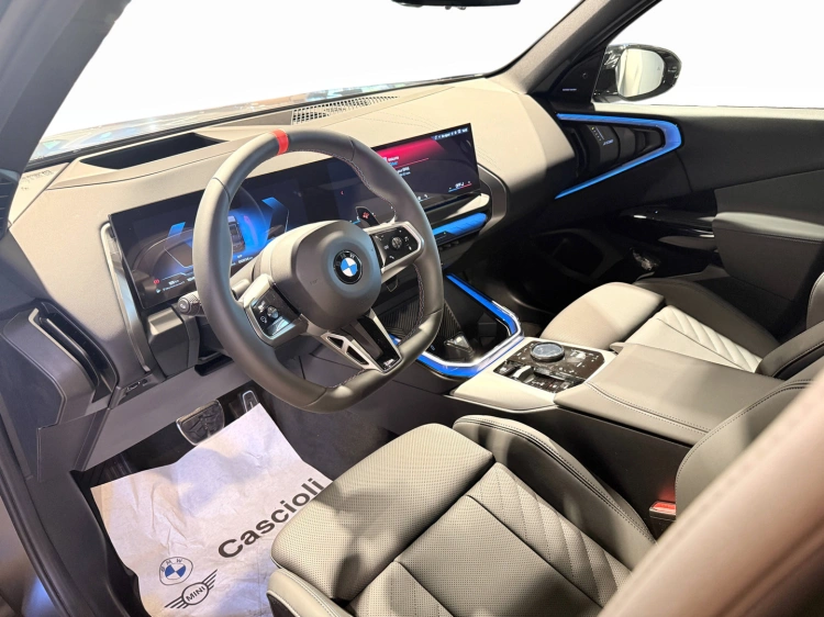 11 - BMW X3 BMW X3 M50 xDrive