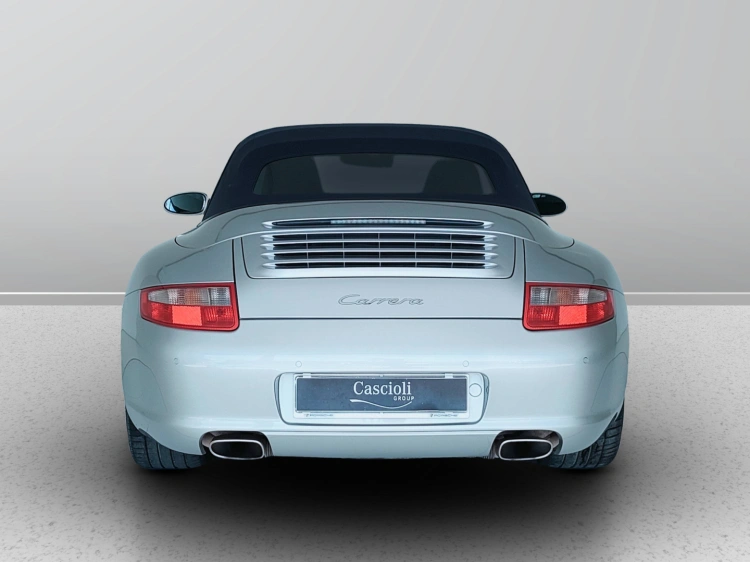 5 - Porsche 911 911 Cabrio 3.6 Carrera