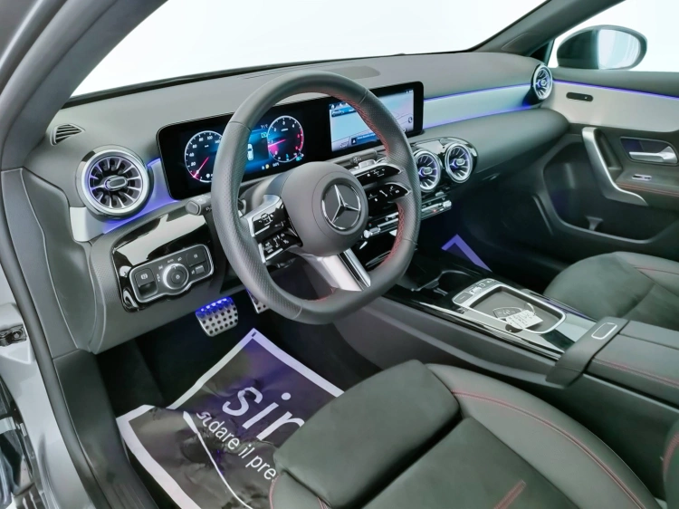 14 - Mercedes-Benz Classe A 180 d AMG Line Advanced Plus auto