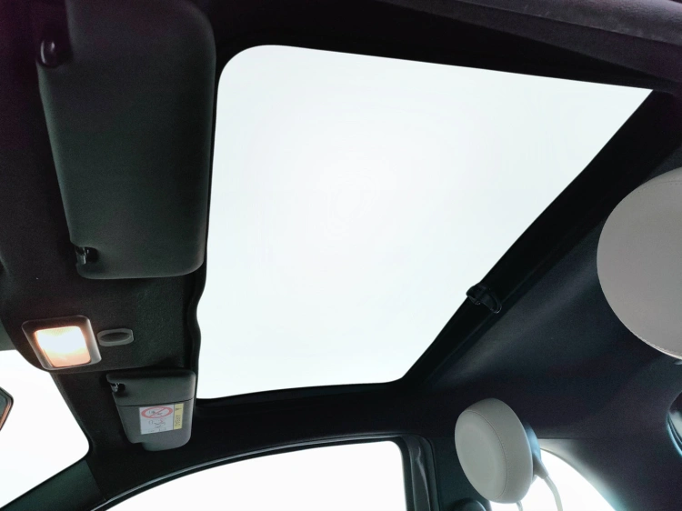 12 - Fiat 500 500 1.0 hybrid Dolcevita 70cv