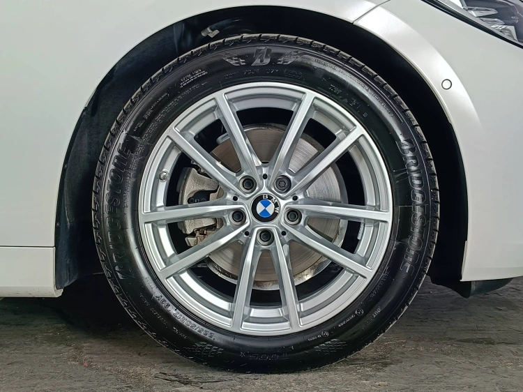 7 - BMW Serie 4 420d Coupe mhev 48V Sport auto