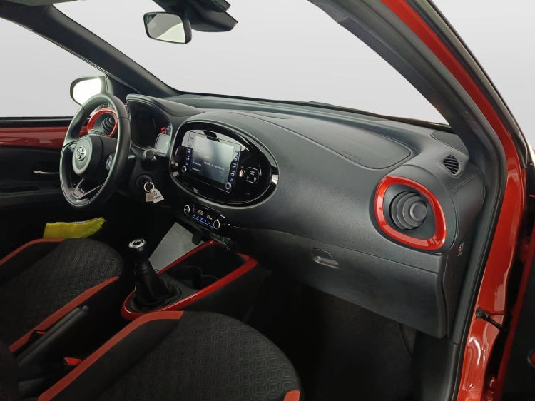 10 - Toyota Aygo X Aygo X 1.0 Trend 72cv