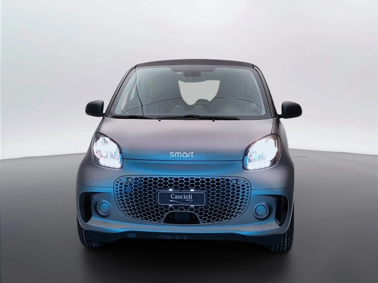 2 - smart fortwo Fortwo eq Passion 4,6kW