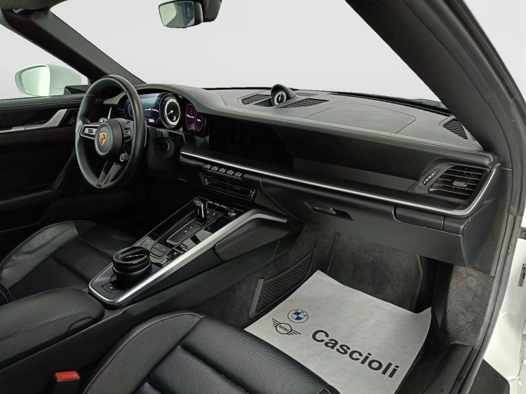 10 - Porsche 911 911 Cabrio 3.0 Carrera 4S auto