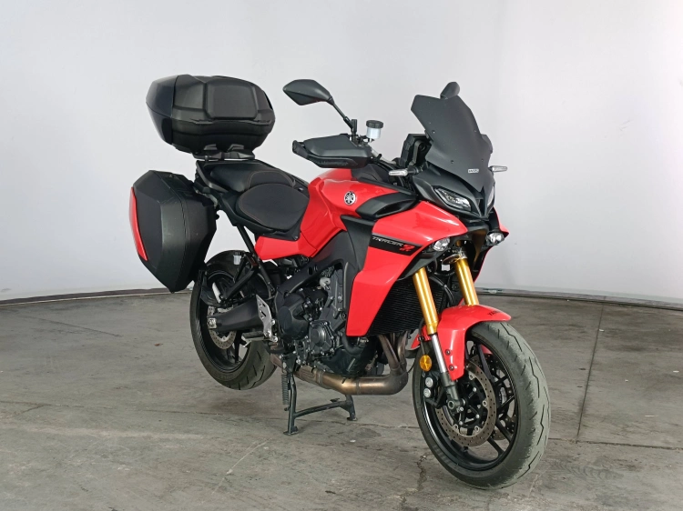 2 - Yamaha MT MT-09 890 Abs my21