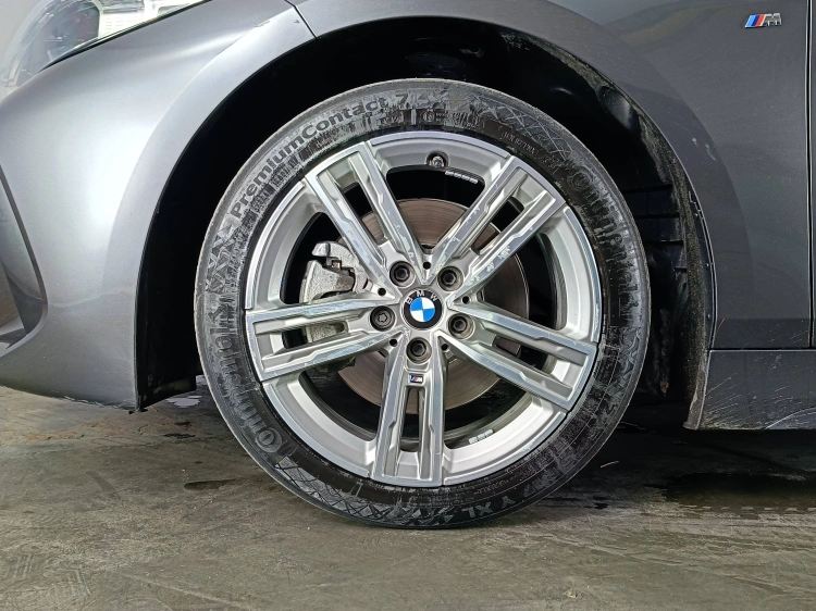 7 - BMW Serie 1 116d Msport auto