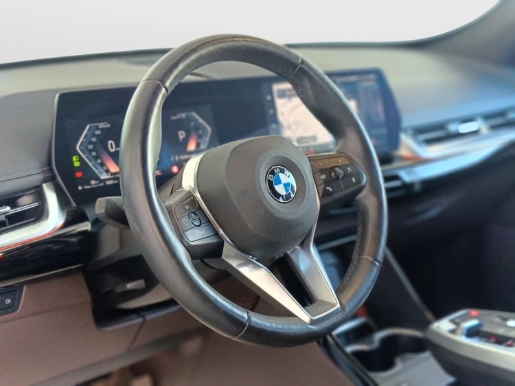 16 - BMW X1 X1 sdrive18d X-Line auto