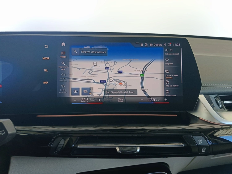 13 - BMW X1 X1 sdrive18i X-Line auto