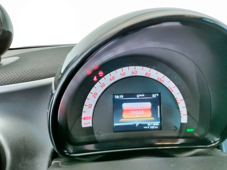 15 - smart forfour Forfour eq Passion 4,6kW