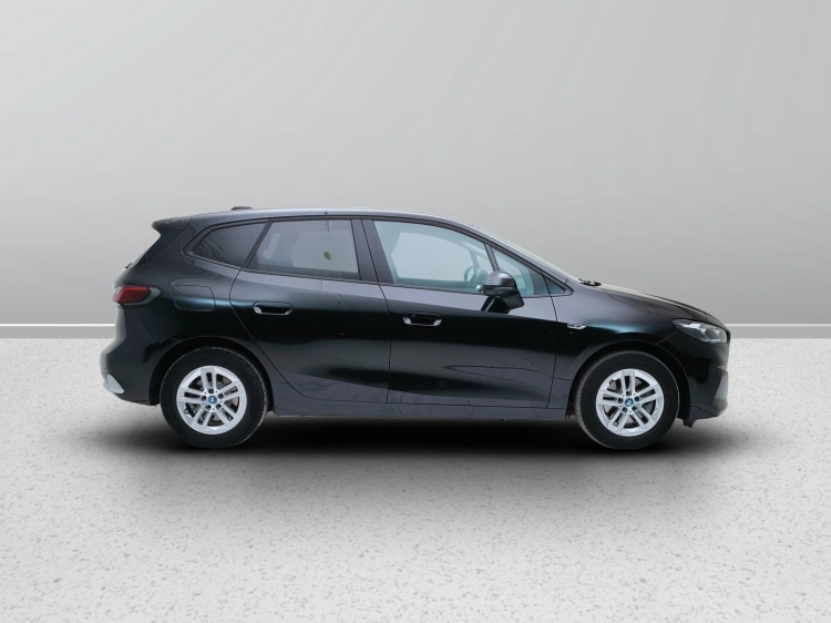 6 - BMW Serie 2 225e Active Tourer xdrive auto