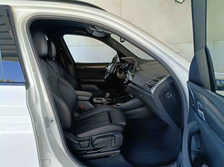 11 - BMW X3 X3 xdrive20d mhev 48V Msport auto