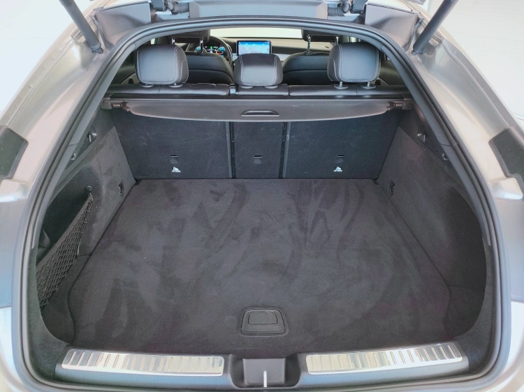 5 - Mercedes-Benz GLC Coupe 300 de phev (eq-power) Premium 4matic auto