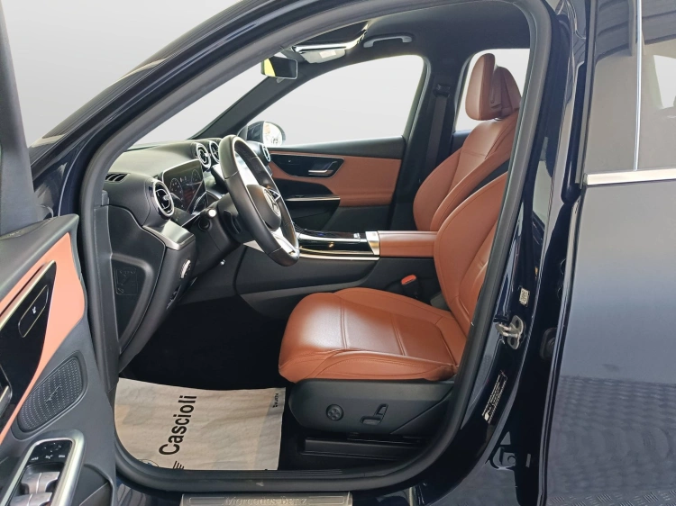 8 - Mercedes-Benz GLC 220 d mhev Advanced 4matic auto