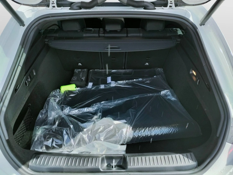 5 - Mercedes-Benz CLA 200 Shooting Brake