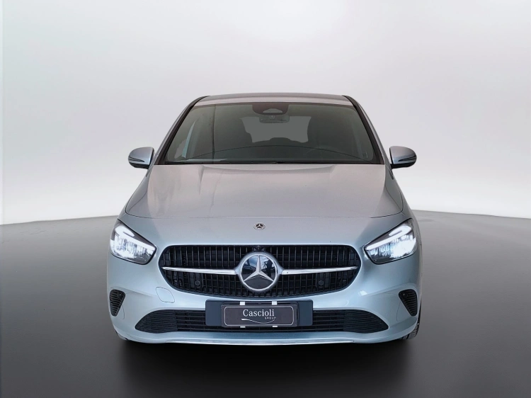 2 - Mercedes-Benz Classe B 180 d Street Edition auto