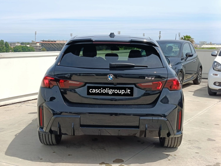4 - BMW Serie 1 118d MSport Pro auto