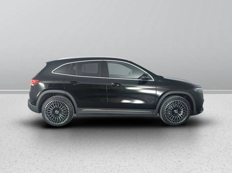3 - Mercedes-Benz EQA 250 Premium