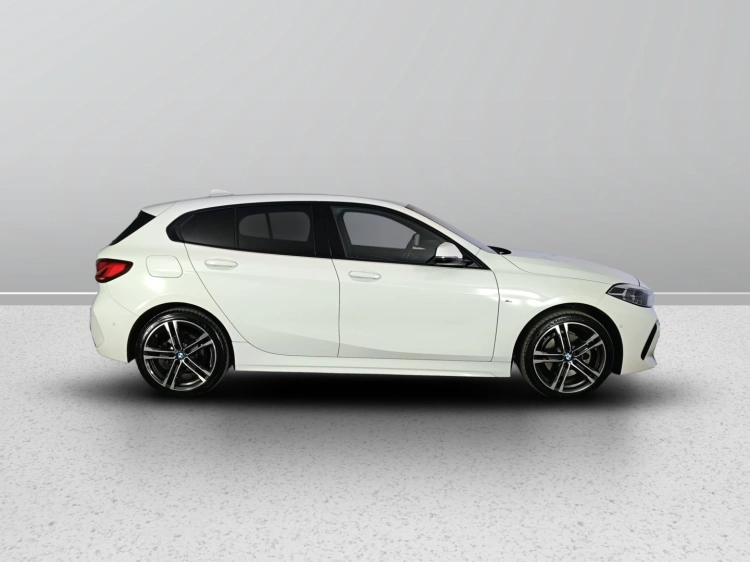6 - BMW Serie 1 118i Msport 136cv auto