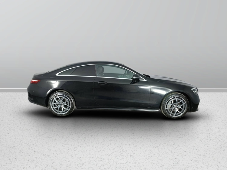 3 - Mercedes-Benz Classe E Coupe 220 d Premium Plus 4matic auto my20
