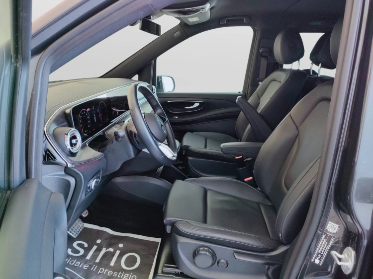 10 - Mercedes-Benz Classe V Long 300 d Avantgarde 4matic auto