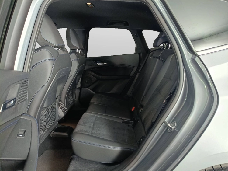 9 - BMW Serie 2 218d Active Tourer Msport auto