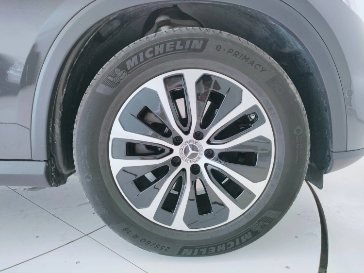 10 - Mercedes-Benz GLC Coupe 220 d Advanced 4matic auto