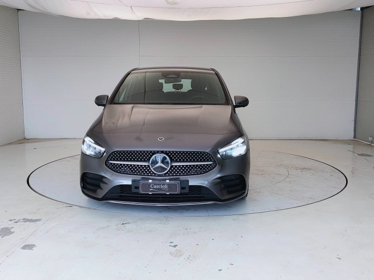 2 - Mercedes-Benz Classe B 180 d AMG Line Advanced Plus auto