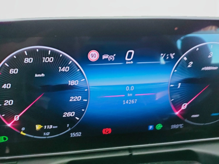 17 - Mercedes-Benz Classe C SW 220 d mhev AMG Line Advanced 197cv auto