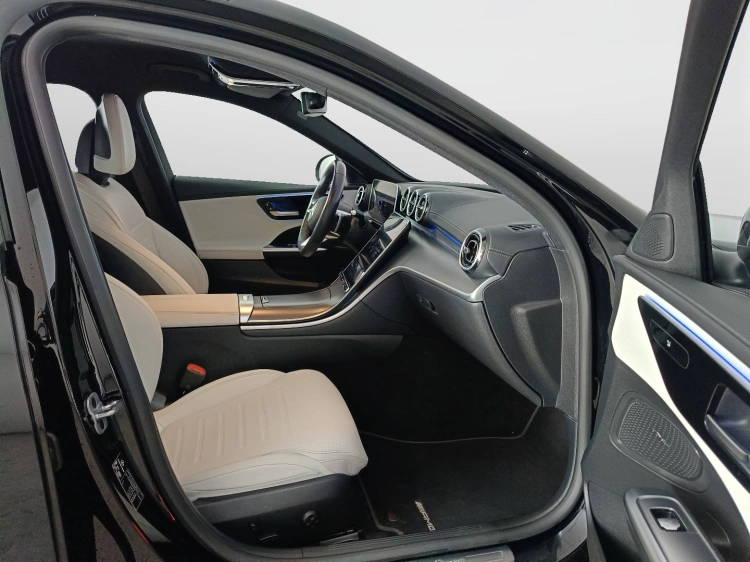 11 - Mercedes-Benz Classe C SW 220 d mhev AMG Line Advanced 197cv auto