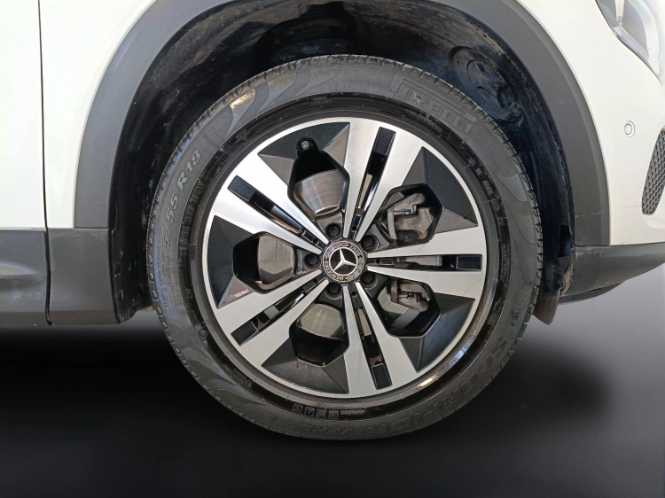 22 - Mercedes-Benz GLB 200 d Sport Plus 4matic auto