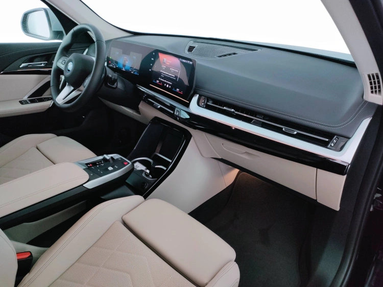 11 - BMW X1 X1 xdrive 25e X-Line auto