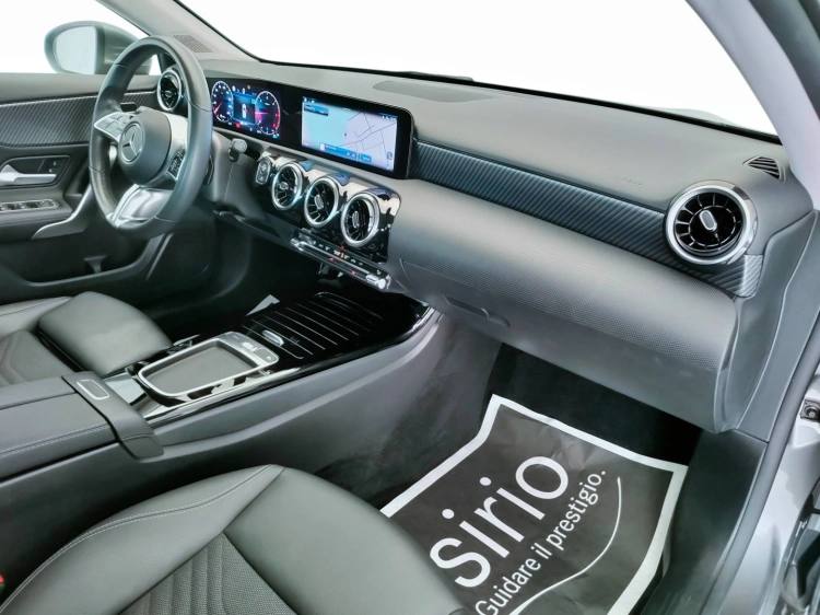 10 - Mercedes-Benz Classe A 180 d Progressive Advanced auto