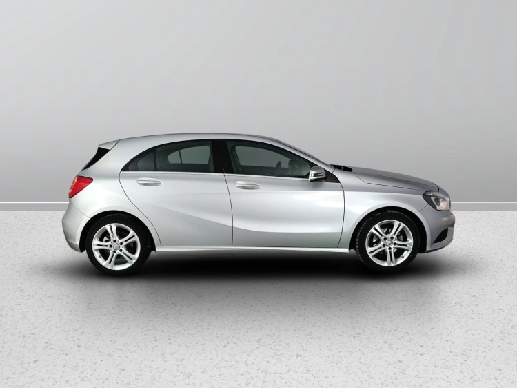 3 - Mercedes-Benz Classe A MERCEDES A180 CDI SE SPORT