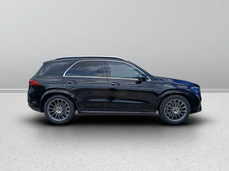 3 - Mercedes-Benz GLE 300 d 4MATIC