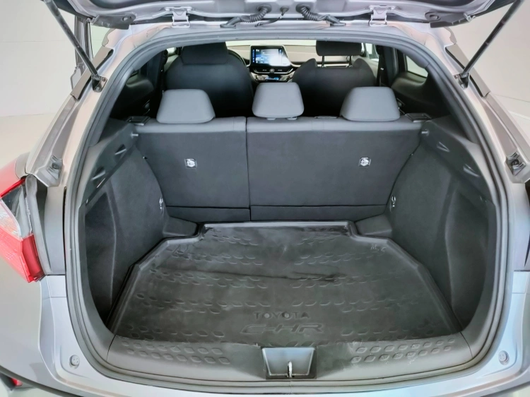 5 - Toyota C-HR C-HR 1.8h Trend 2wd e-cvt