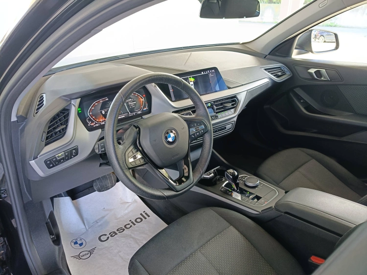 7 - BMW Serie 1 116i Msport Exterior auto